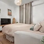 Appartement élégant T2 Proche De La Avec Parking Privé Canet-en-Roussillon
