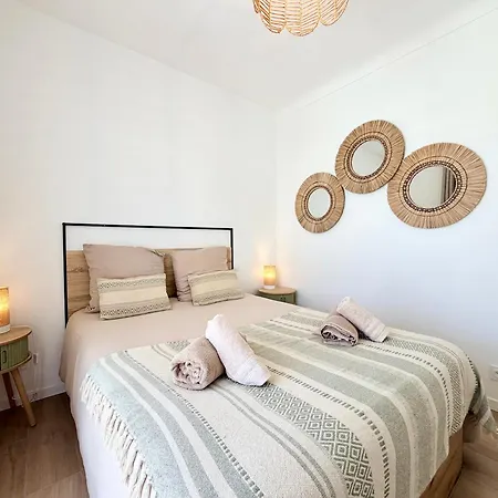 Elegant T2 Proche De La Avec Parking Prive Apartmán