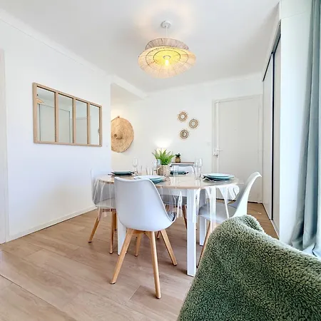 Elegant T2 Proche De La Avec Parking Prive Apartmán