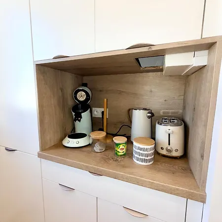Apartmán Elegant T2 Proche De La Avec Parking Prive