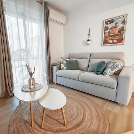 Apartman Elegant T2 Proche De La Avec Parking Prive