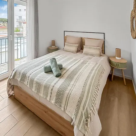 Apartman Elegant T2 Proche De La Avec Parking Prive