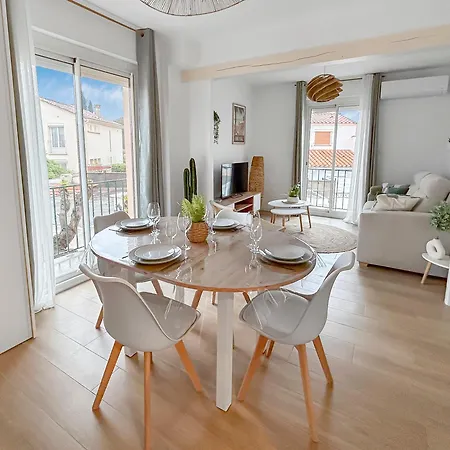 Elegant T2 Proche De La Avec Parking Prive Apartman