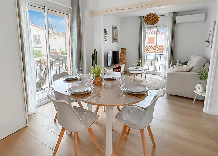 Elegant T2 Proche De La Avec Parking Prive Apartamento